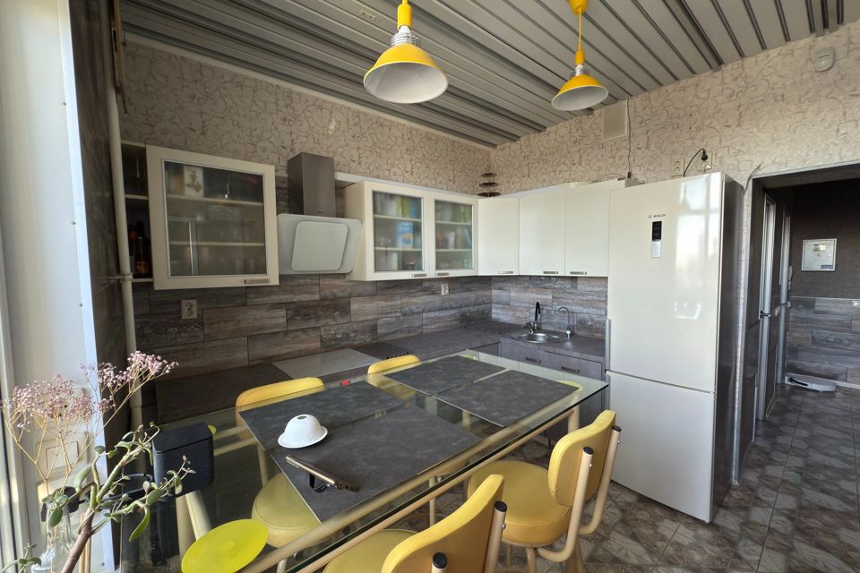 Продаётся 1-комнатная квартира, 40.5 м²