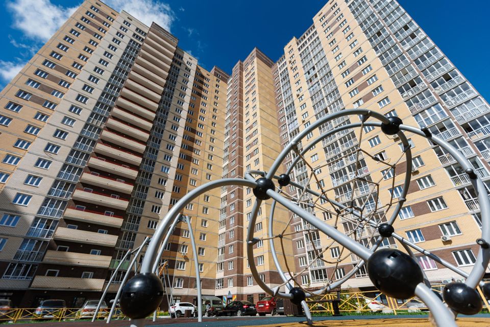 Продаётся 1-комнатная квартира, 42 м²