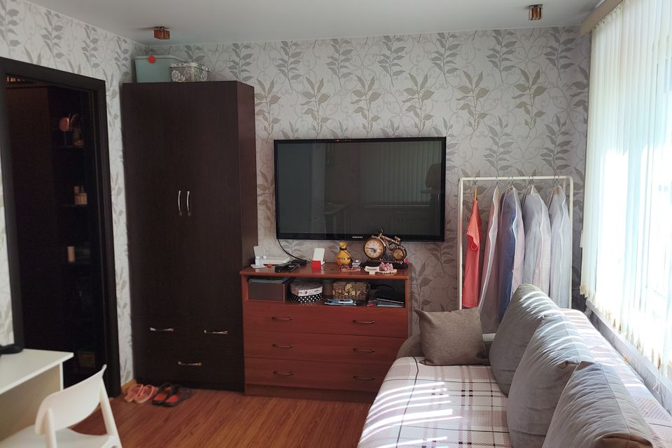 Продаётся 1-комнатная квартира, 30.8 м²