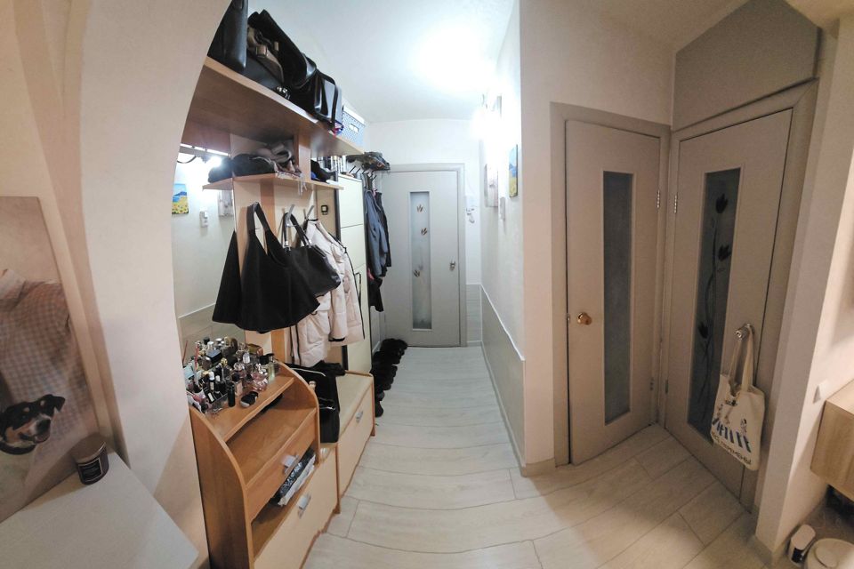 Продаётся 3-комнатная квартира, 59 м²