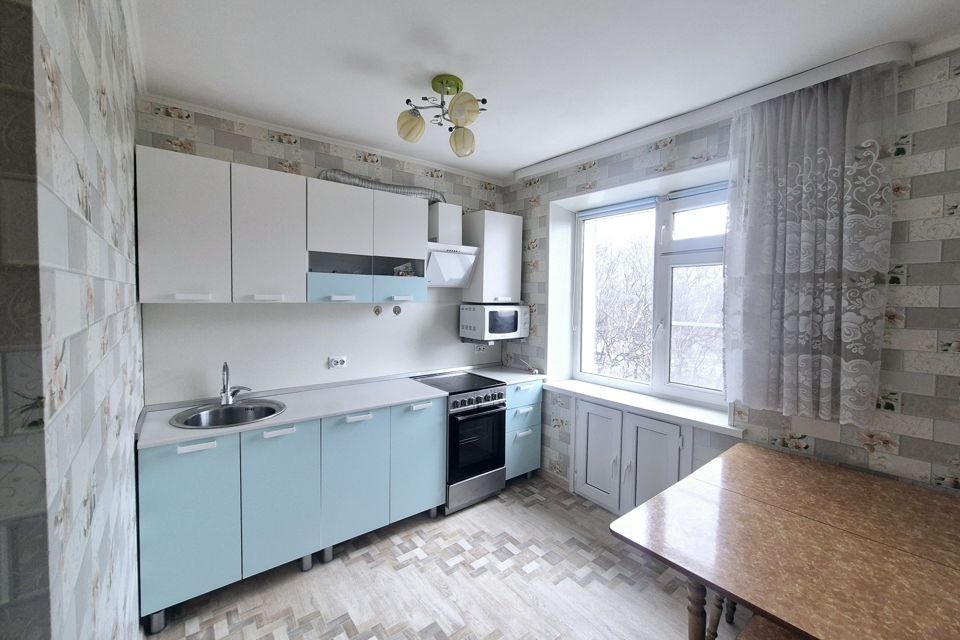 Продаётся 1-комнатная квартира, 37.2 м²
