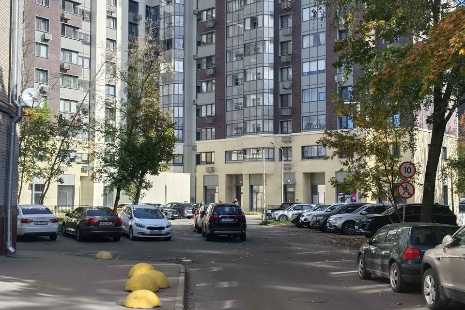 Продаётся 1-комнатная квартира, 42.2 м²