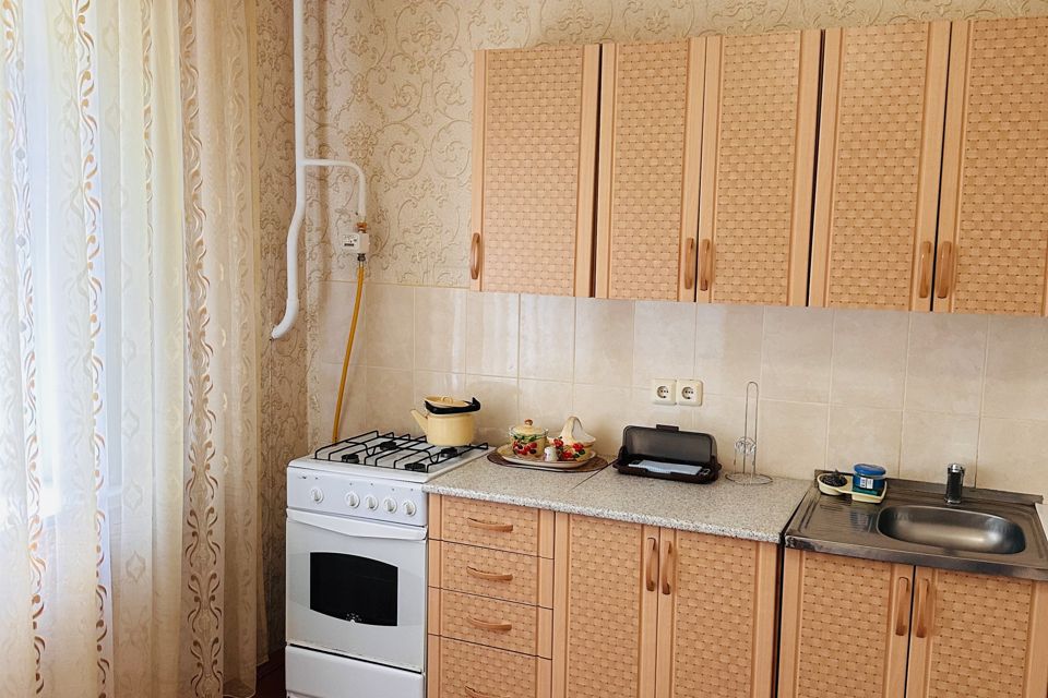 Продаётся 1-комнатная квартира, 36.8 м²