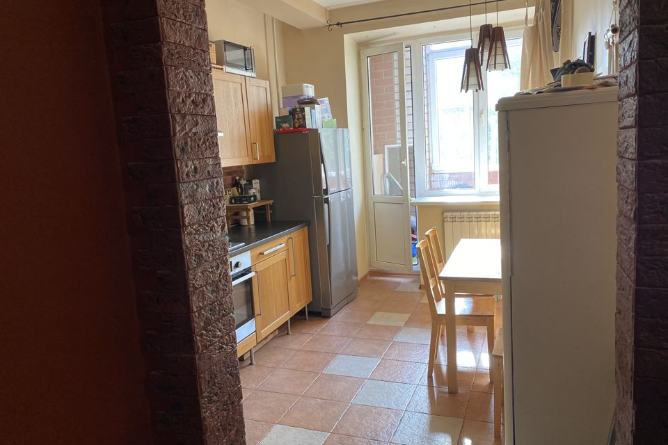 Продаётся 2-комнатная квартира, 64 м²