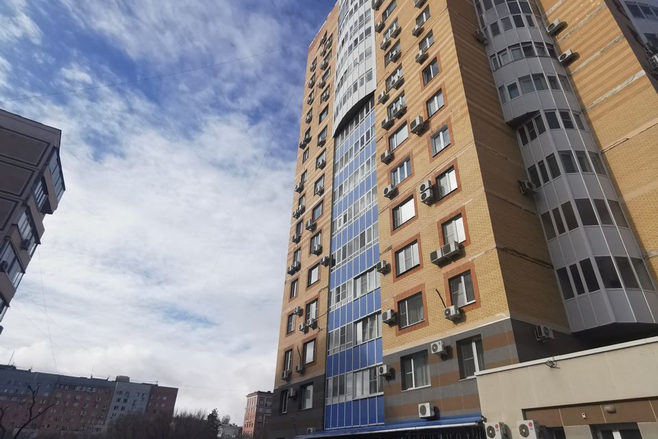Продаётся 2-комнатная квартира, 79 м²