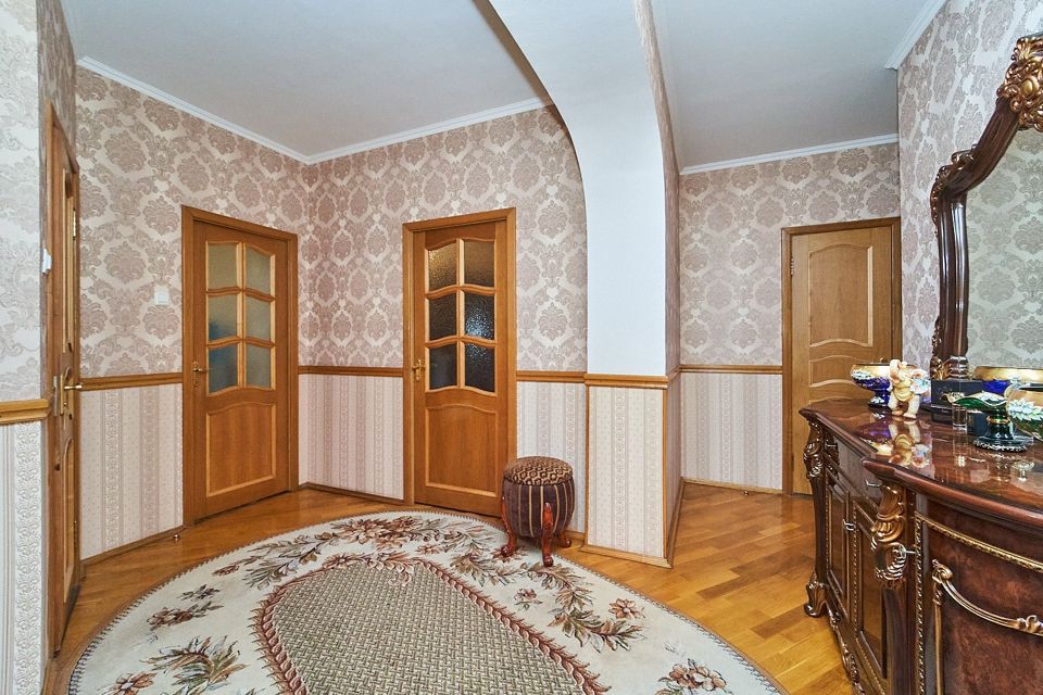 Продаётся 4-комнатная квартира, 88.6 м²