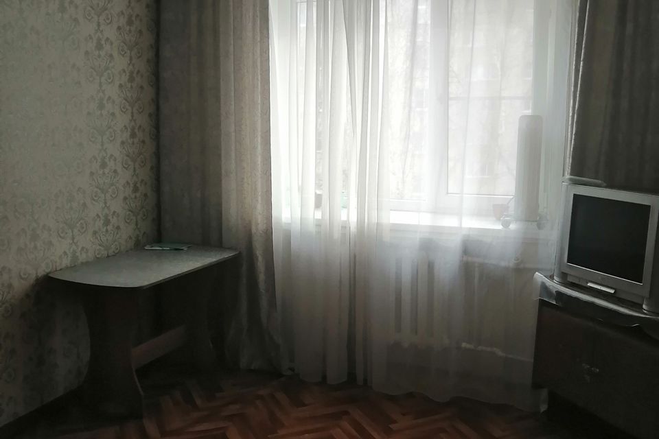 Показать Фото 1 Комнатной Квартиры