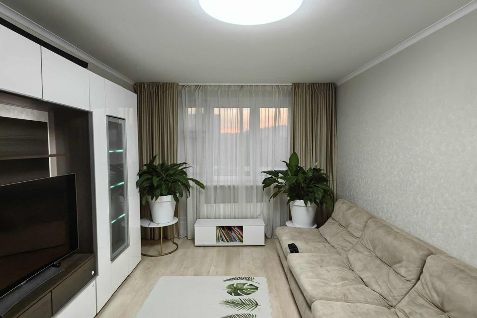 Продаётся 2-комнатная квартира, 61.6 м²