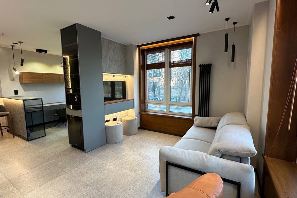 Продаётся 1-комнатная квартира, 47 м²