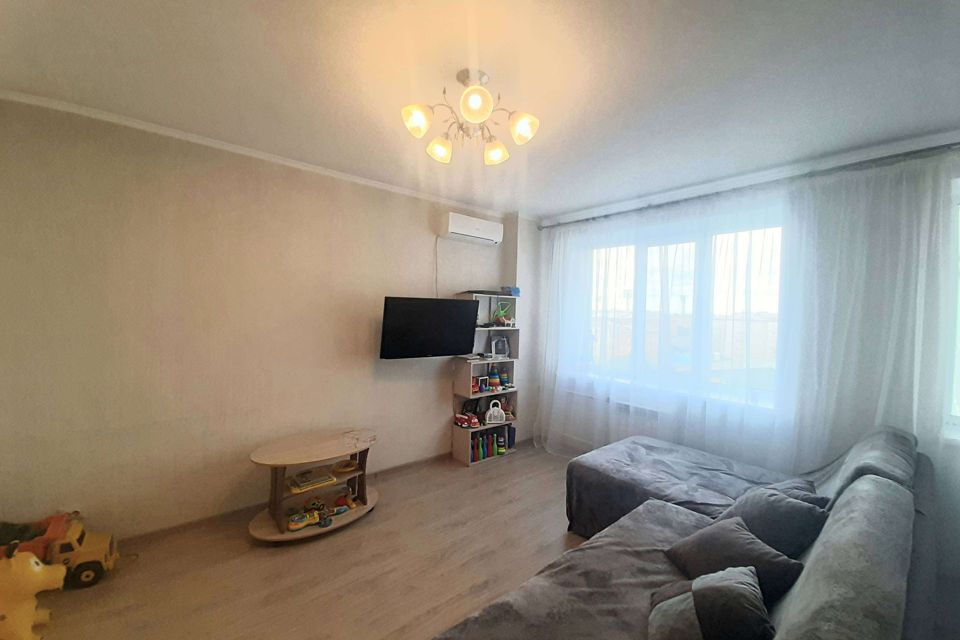 Продаётся 4-комнатная квартира, 103.4 м²