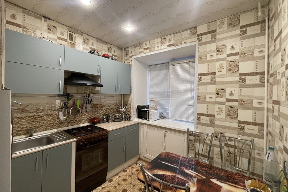 Продаётся 3-комнатная квартира, 60.8 м²