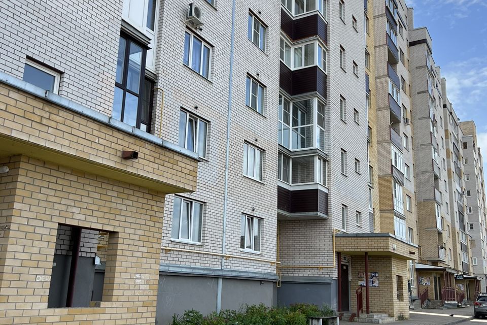 Продаётся 2-комнатная квартира, 58.2 м²