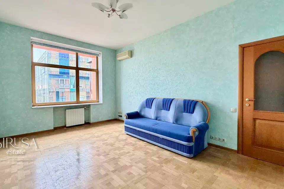 Продаётся 2-комнатная квартира, 73.1 м²