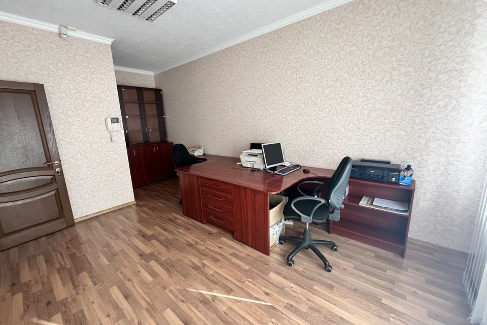 Продаётся таунхаус, 3-эт., 225 м²