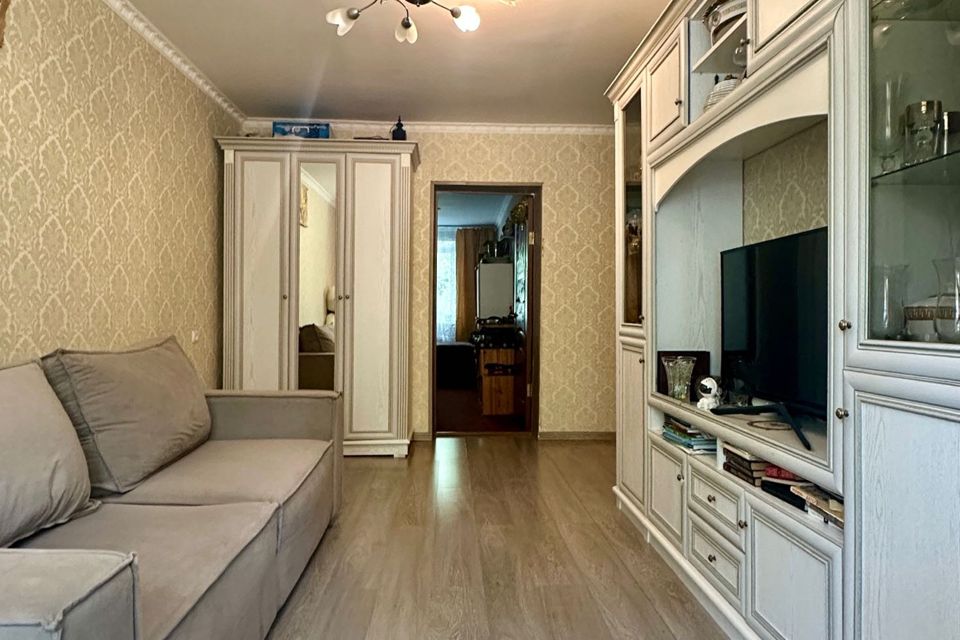 Продаётся 3-комнатная квартира, 58.2 м²