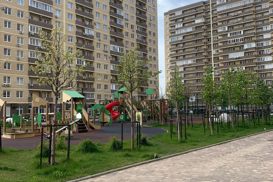 Продаётся 2-комнатная квартира, 58 м²