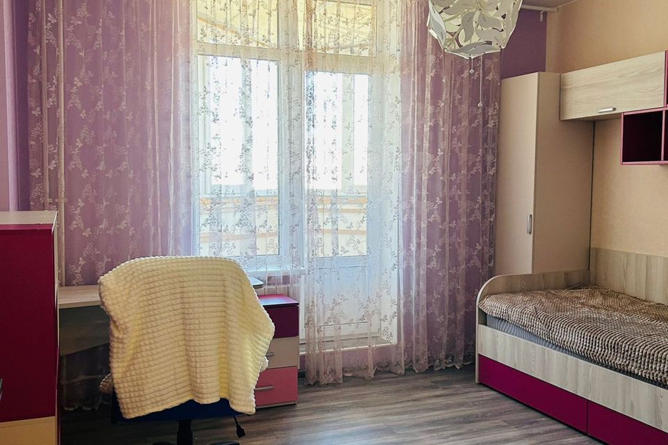 Продаётся 3-комнатная квартира, 98.1 м²