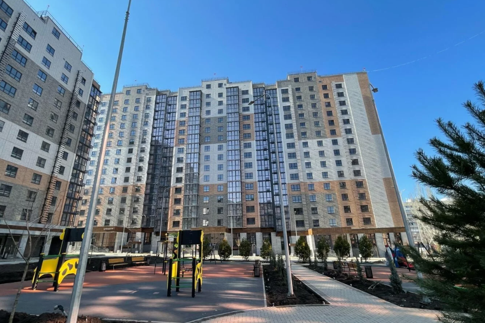 Продаётся 3-комнатная квартира, 80 м²