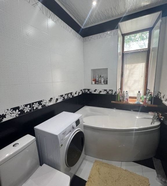 Продаётся 3-комнатная квартира, 54 м²