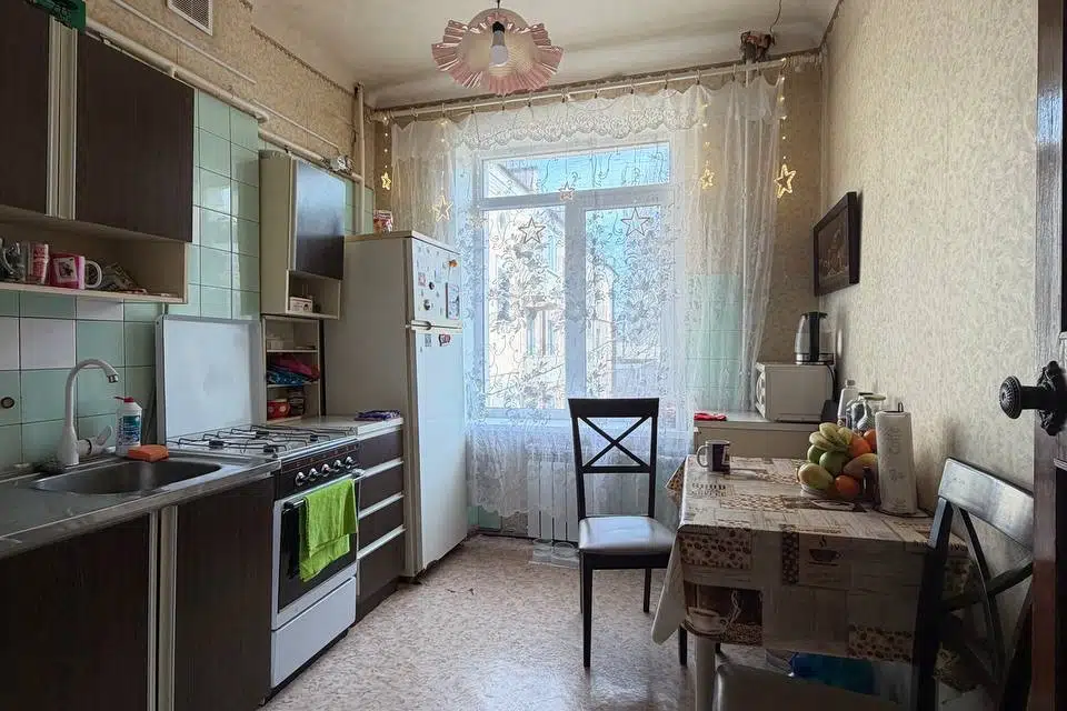 Продаётся 2-комнатная квартира, 55.4 м²