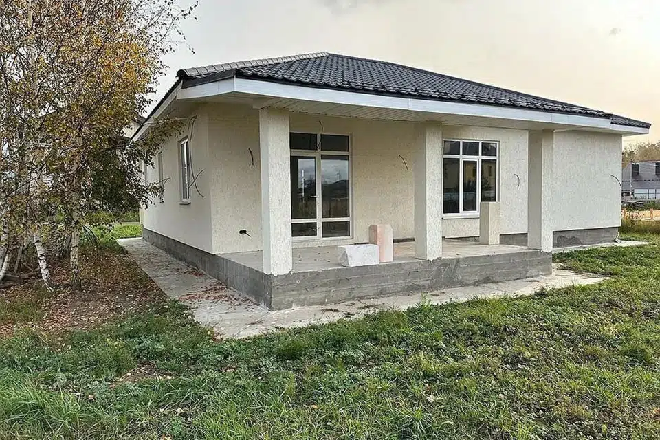 Продаётся 1-этажный дом, 105 м²