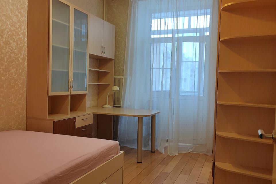 Продаётся 3-комнатная квартира, 67.2 м²