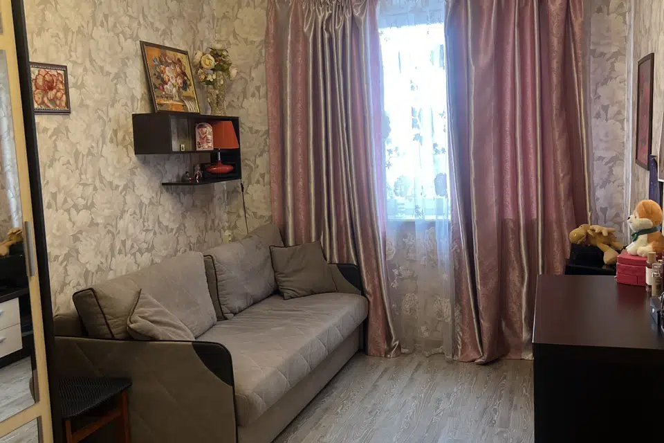 Продаётся 4-комнатная квартира, 89.3 м²