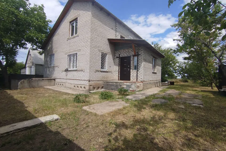 Продаётся 2-этажный дом, 158 м²