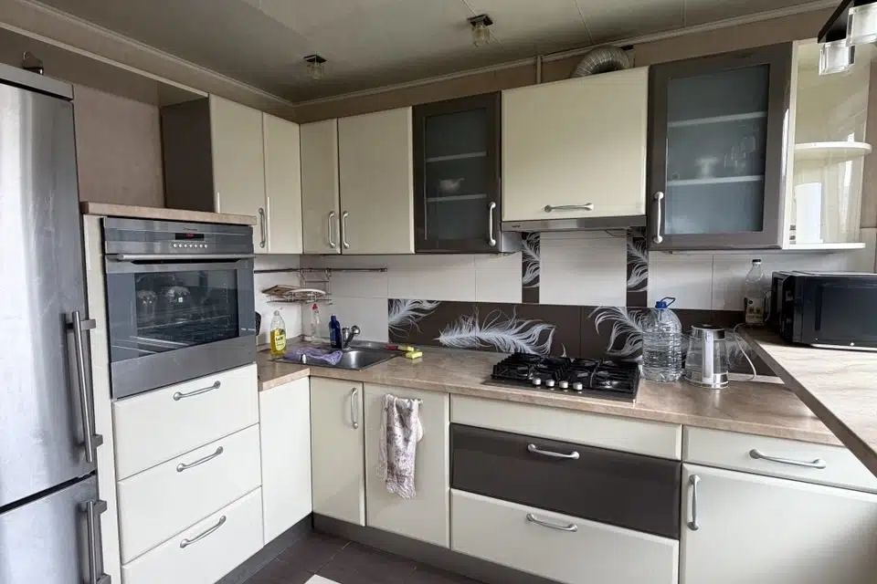 Продаётся 2-комнатная квартира, 49.6 м²