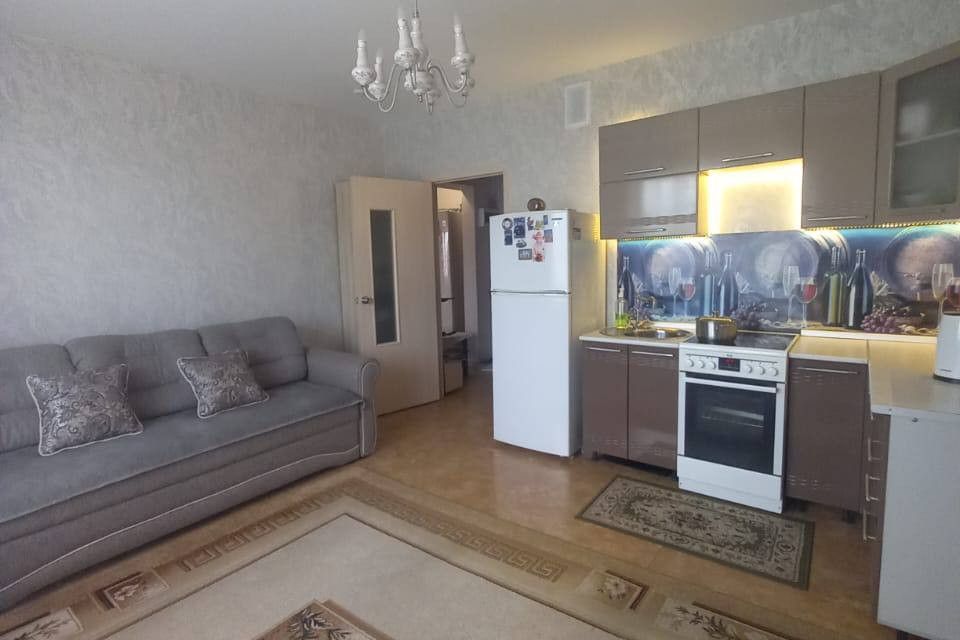 Продаётся 2-комнатная квартира, 40.8 м²