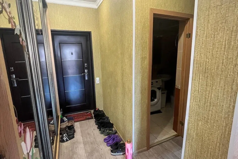 Продаётся 3-комнатная квартира, 62.8 м²
