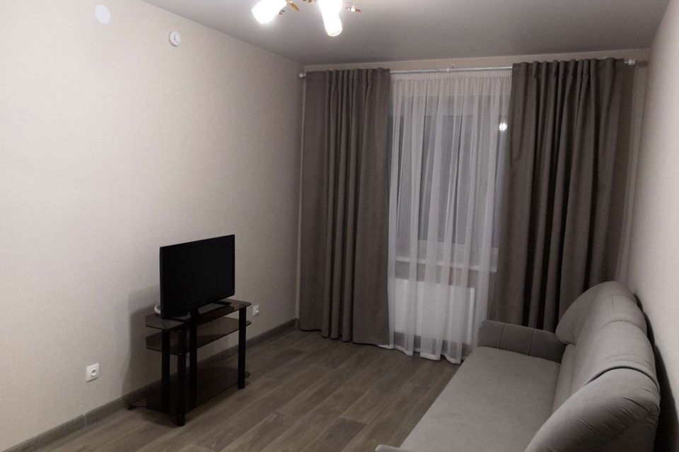 Сдаётся 2-комнатная квартира, 55 м²