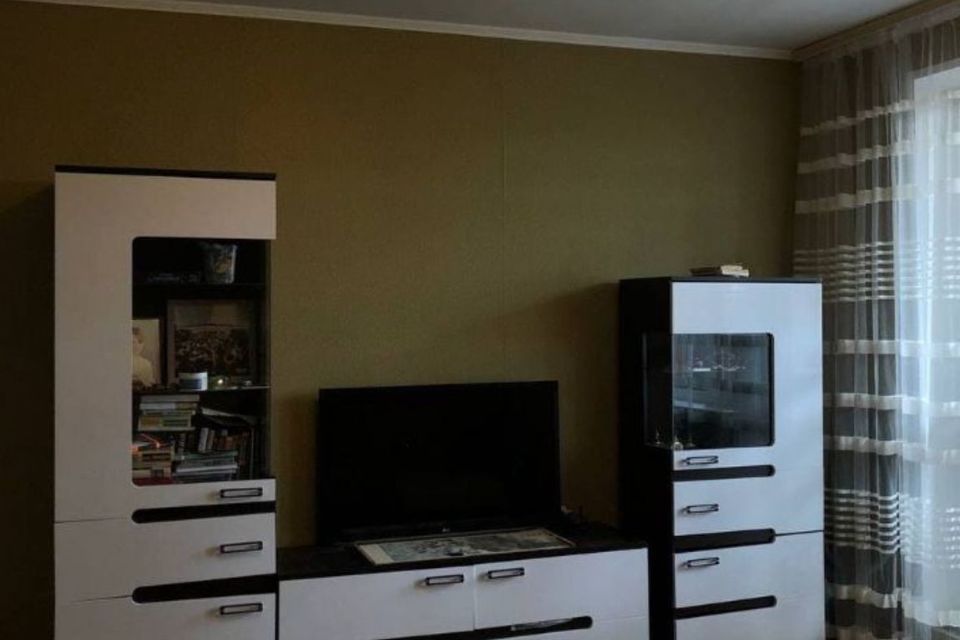 Продаётся 1-комнатная квартира, 44 м²