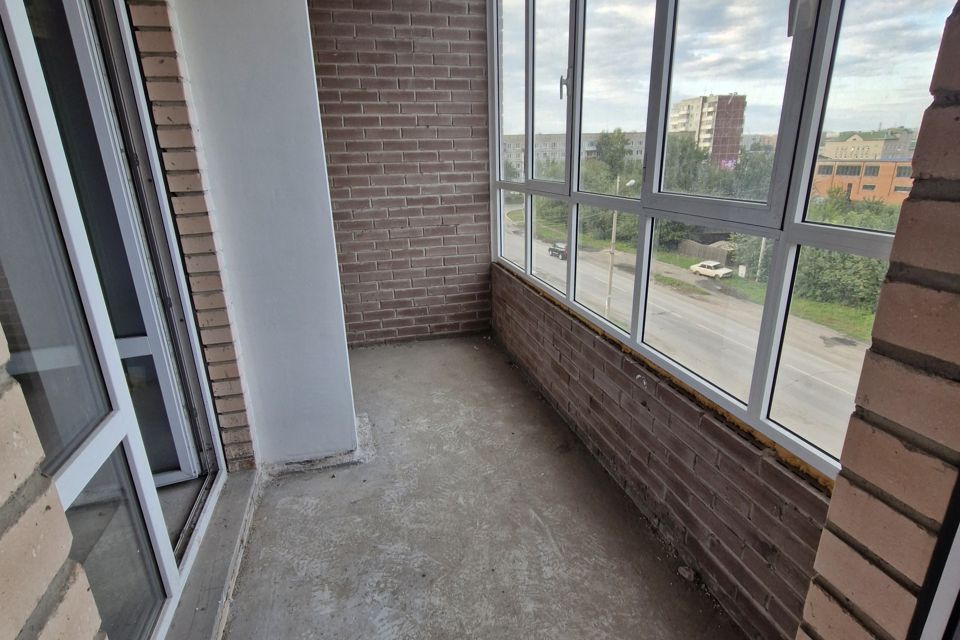 Продаётся 2-комнатная квартира, 57.2 м²