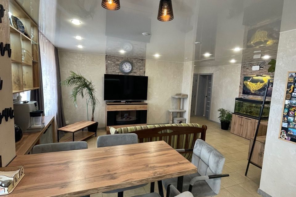 Продаётся 3-комнатная квартира, 64.2 м²