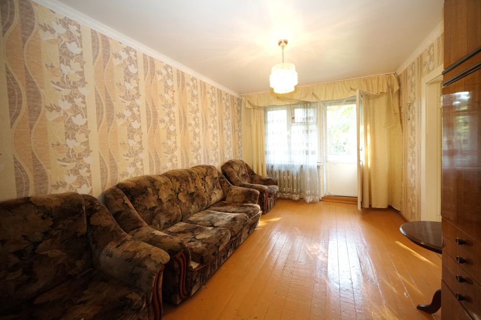 Продаётся 3-комнатная квартира, 56.3 м²