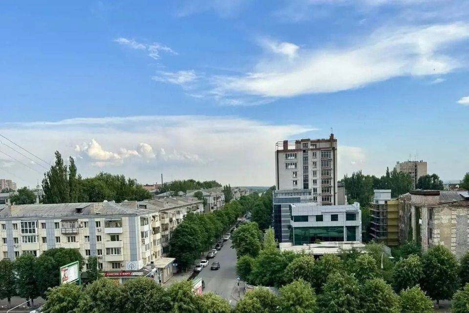 Продаётся 3-комнатная квартира, 64 м²