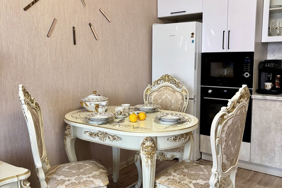 Продаётся 1-комнатная квартира, 37 м²
