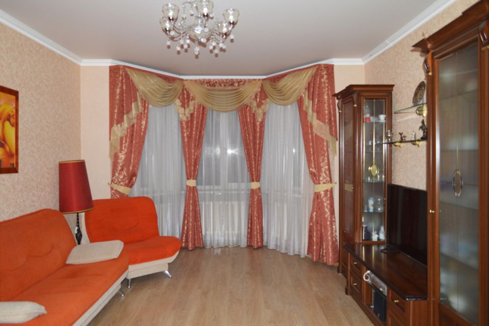 Продаётся 3-комнатная квартира, 83 м²