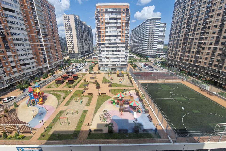 Продаётся 3-комнатная квартира, 74 м²