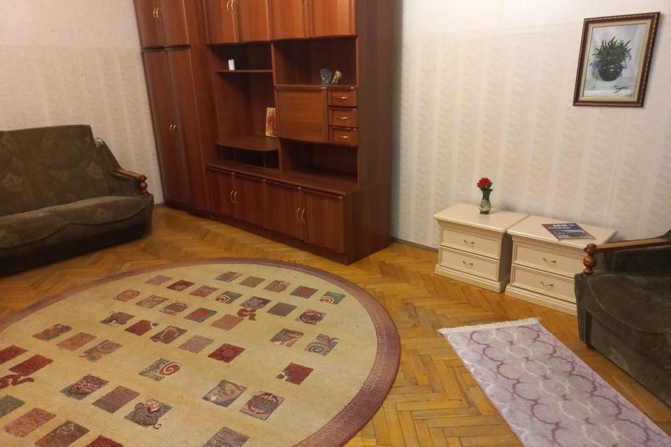 Продаётся 1-комнатная квартира, 37.6 м²