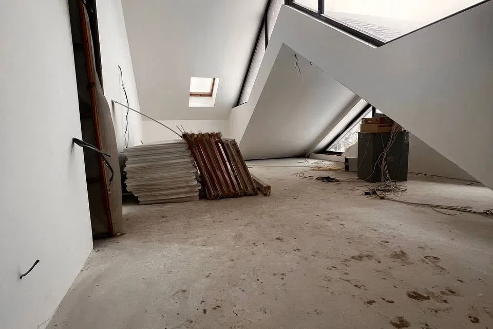 Продаётся 2-этажный дом, 550 м²