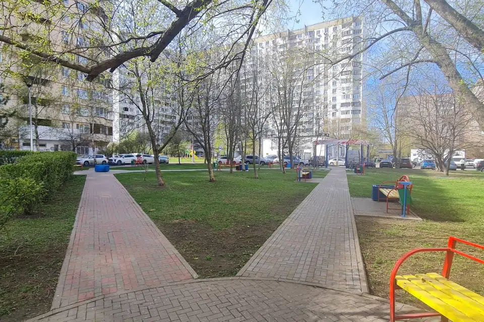 Продаётся 3-комнатная квартира, 71 м²