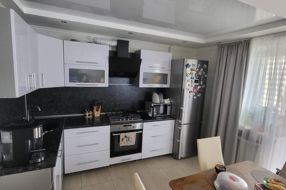 Продаётся 3-комнатная квартира, 80 м²