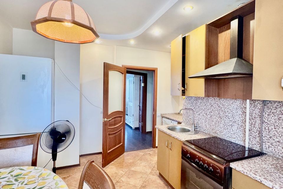 Продаётся 2-комнатная квартира, 67.1 м²