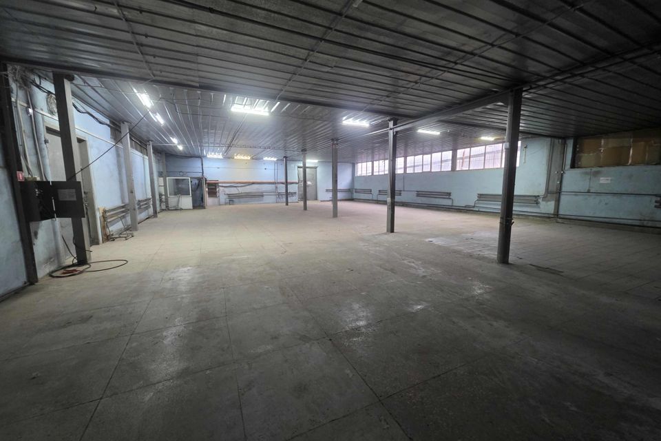 Сдаётся помещение своб. назначения, 1500 м²