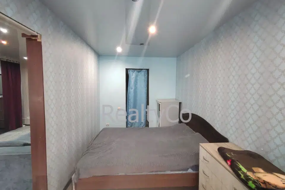 Продаётся 2-комнатная квартира, 42.8 м²