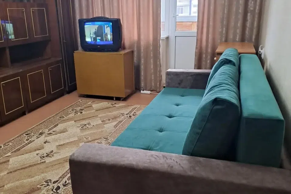 Сдаётся 2-комнатная квартира, 53 м²