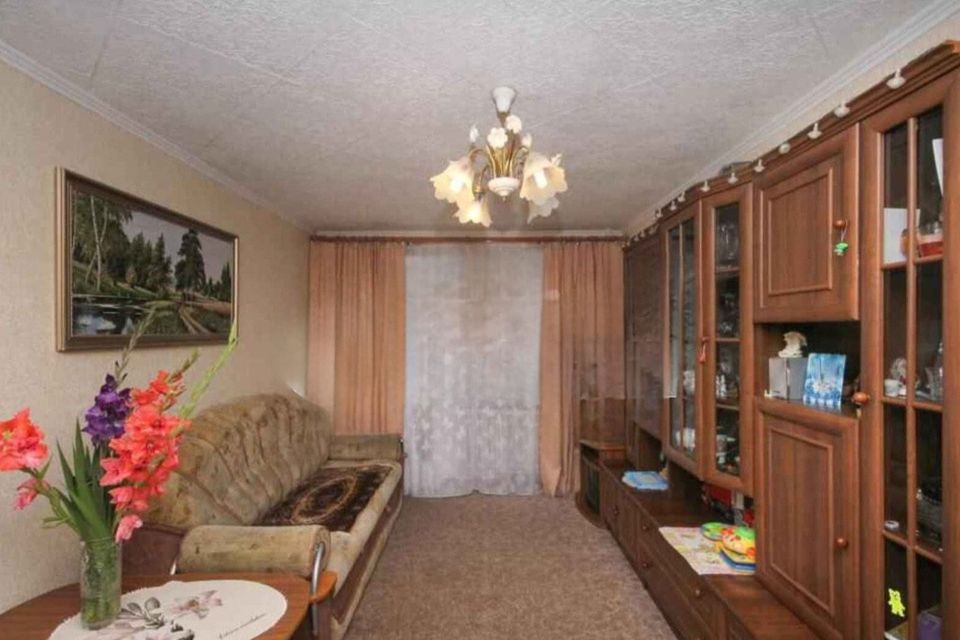 Продаётся 3-комнатная квартира, 57 м²