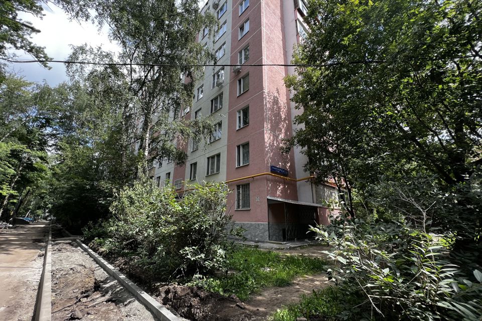 Продаётся 3-комнатная квартира, 49.3 м²